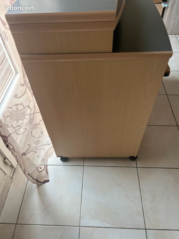 Bureau informatique (image 3)