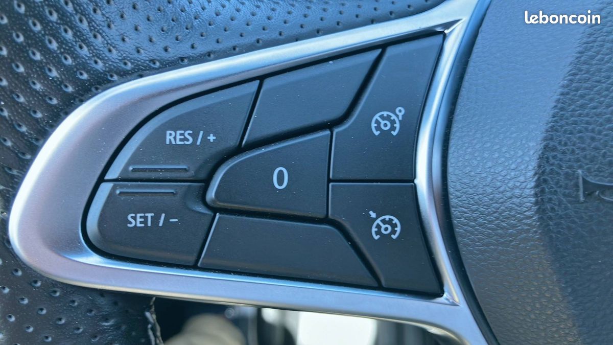 Renault clio e tech full hybrid 145 engineered (image 22)