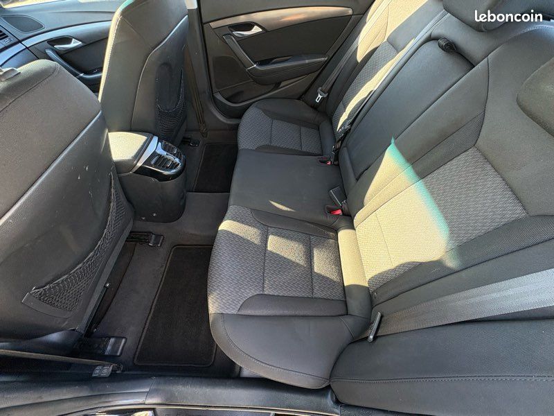 🚘 Hyundai i40 1.7 CRDi Pack Business Blue Drive (image 11)