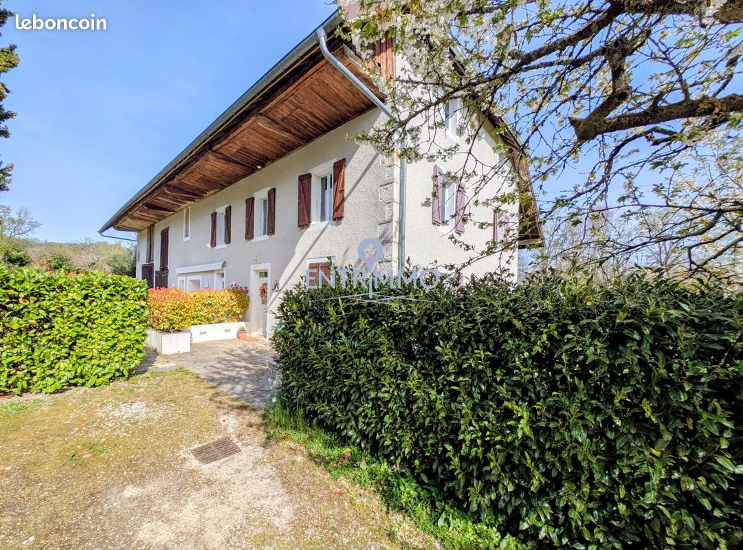 Maison 6 pièces 178 m² · à Entrelacs · 178 m² · 595 000 €