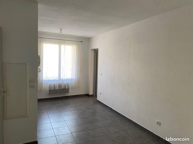 Appartement 2 pièces 33 m² · à Saint-Laurent-de-la-Salanque · 33 m² · 570 €/mois