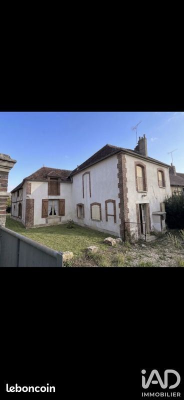 Maison 5 pièces 139 m² · à Bassou · 139 m² · 107 000 €