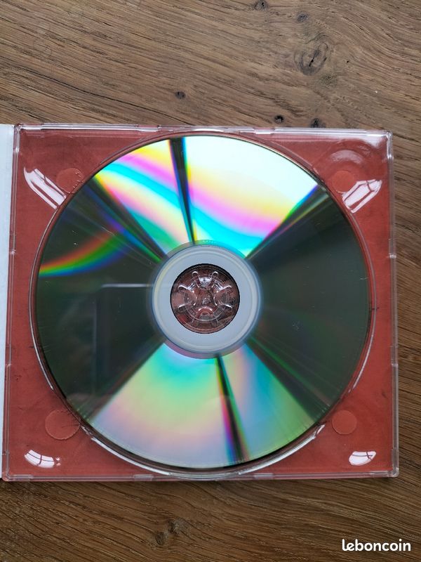 Cd crown cardinal (image 4)
