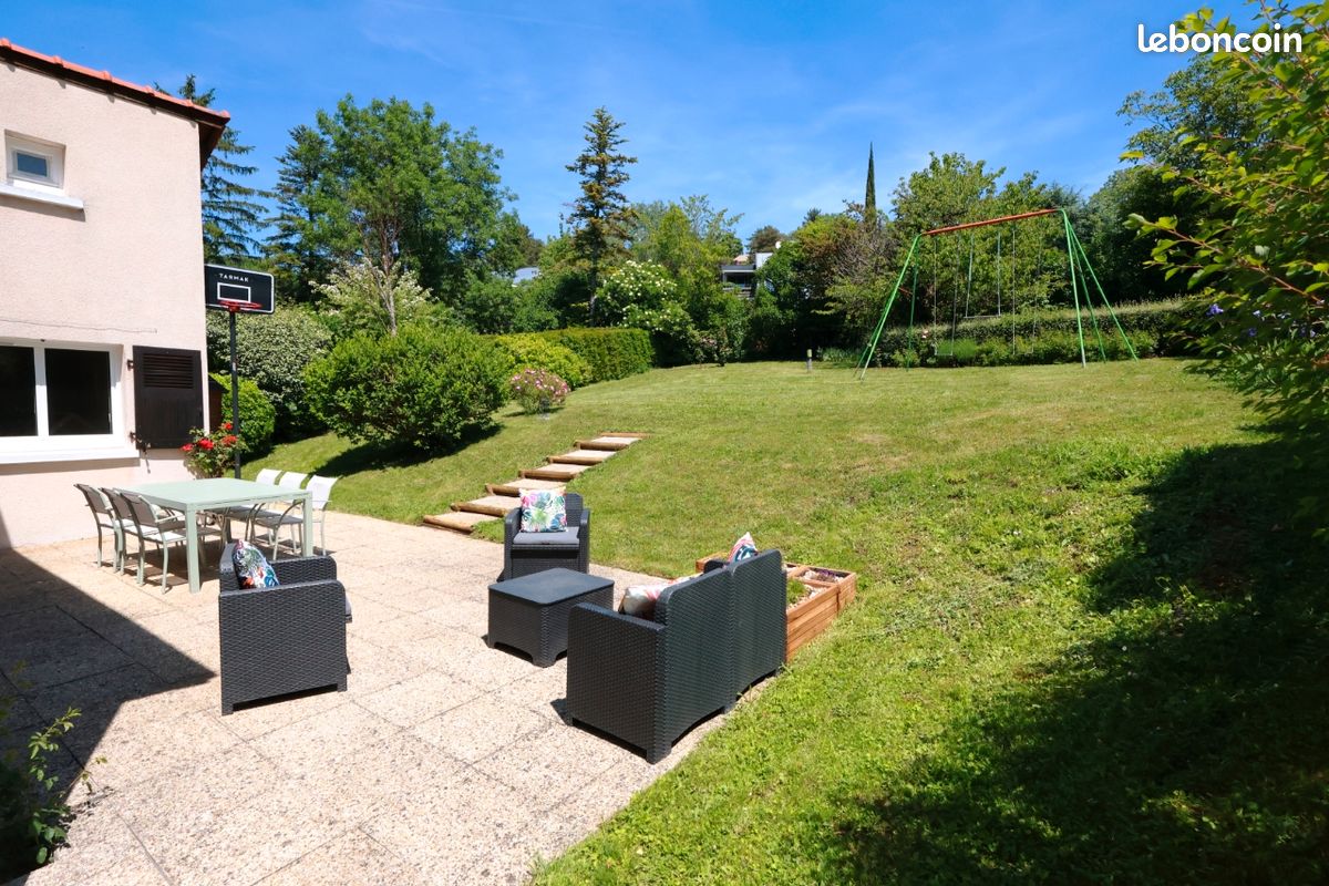 Maison 6 pièces 140 m² · à Ceyrat · 140 m² · 505 000 €