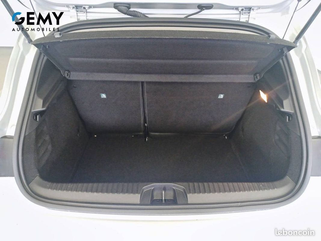 RENAULT Clio TCe 90 Equilibre (image 6)
