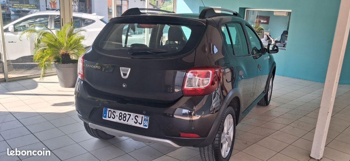 Dacia sandero/90cv/stepway/prestige/6-2015/73000kms/gps/8990e (image 2)