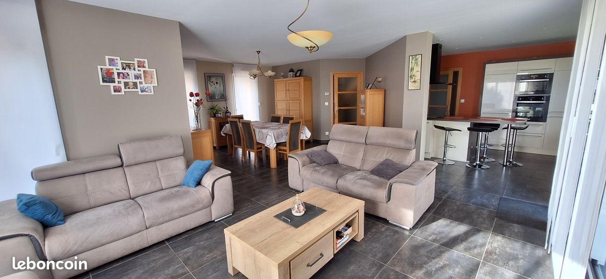 Maison 6 pièces 143 m² · à Leers · 143 m² · 550 000 €