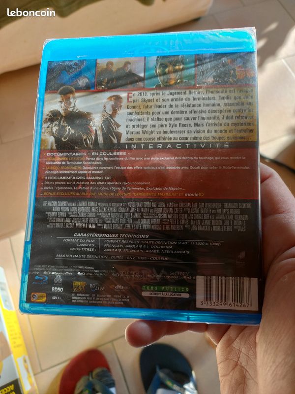 Blu-ray Terminator Renaissance (neuf sous blister) (image 2)