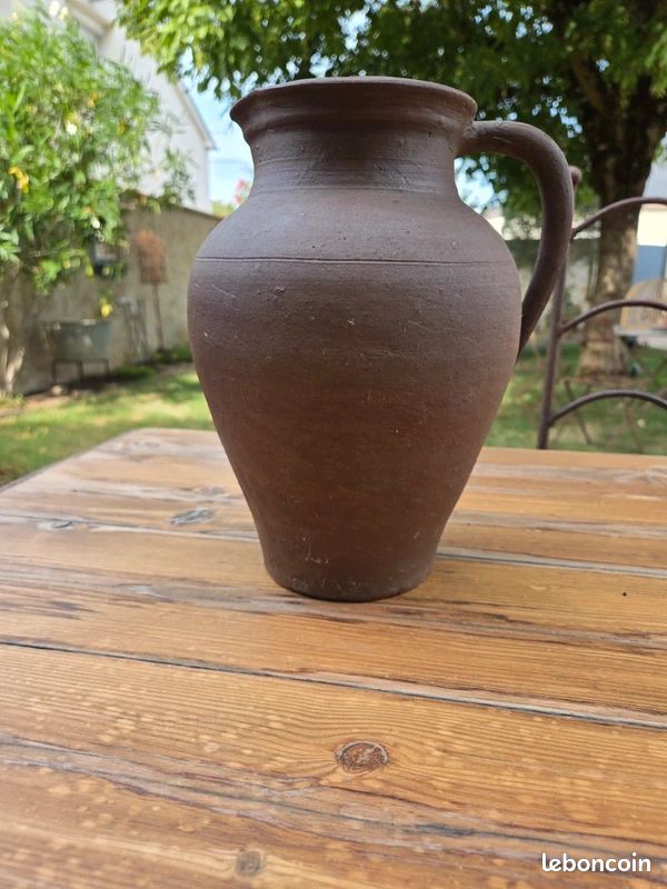 Vintage cruche ancienne en terre cuite marron haut 26 (image 1)