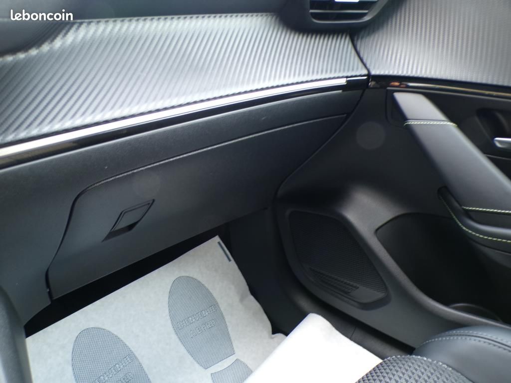 Peugeot 208 1.5 BLUEHDI 100 cv GT LINE (image 25)