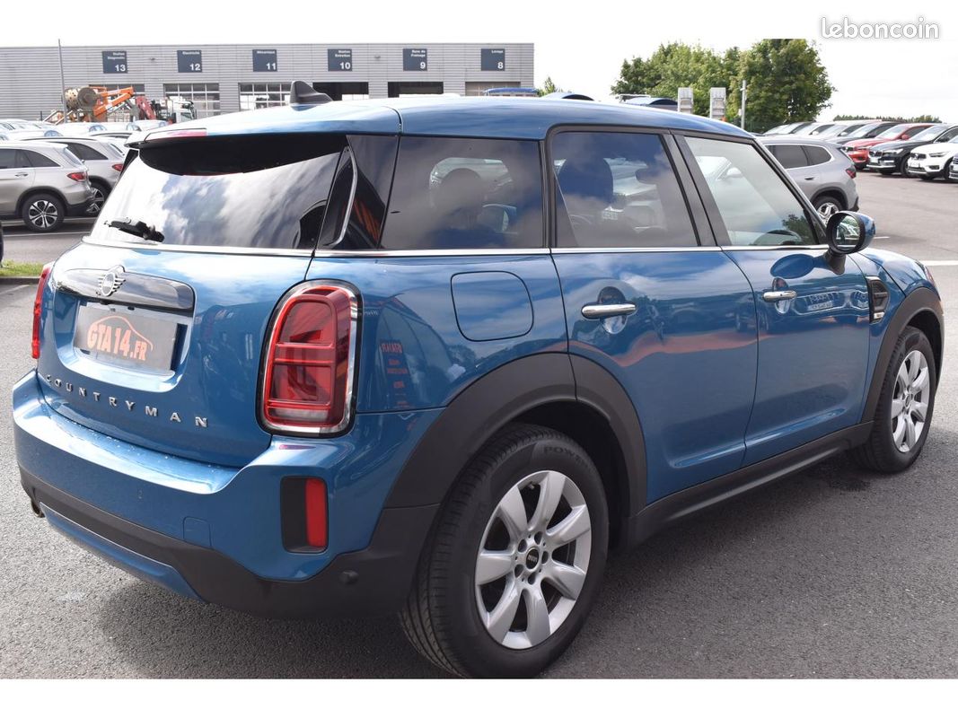 MINI COUNTRYMAN F60 LCI 136 ch BVA7 Cooper Essential (image 2)