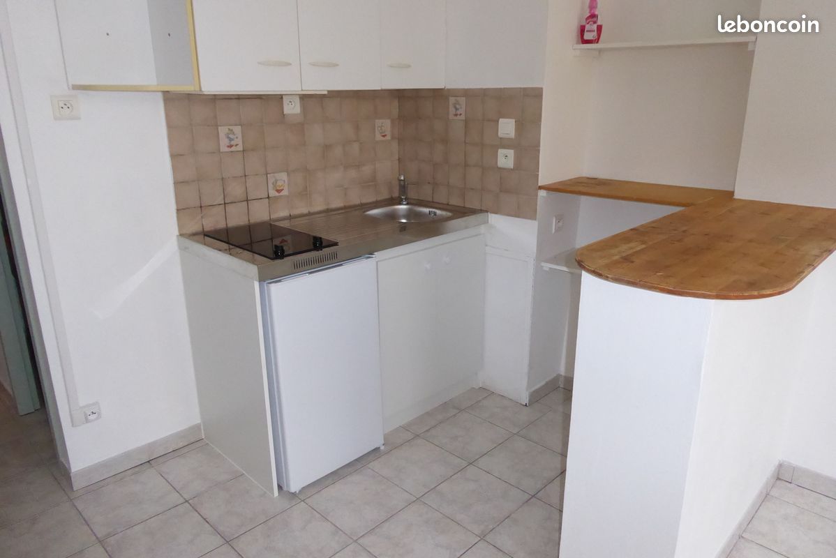 Appartement 1 pièce 21 m² · à Limoux · 21 m² · 350 €/mois
