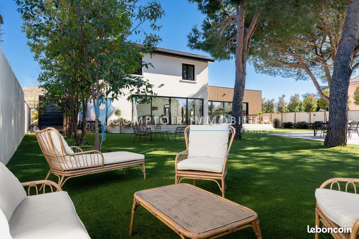 Maison 6 pièces 210 m² · à Pérols · 210 m² · 1 470 000 €