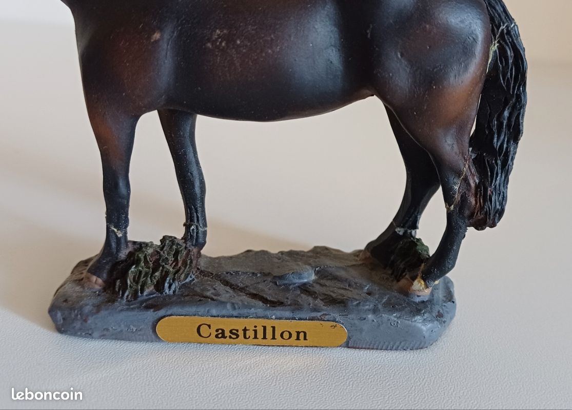 Miniature résine Cheval de Castillon (image 4)