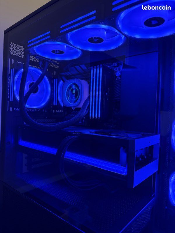 ASUS ROG Astral RTX 5090 (image 3)