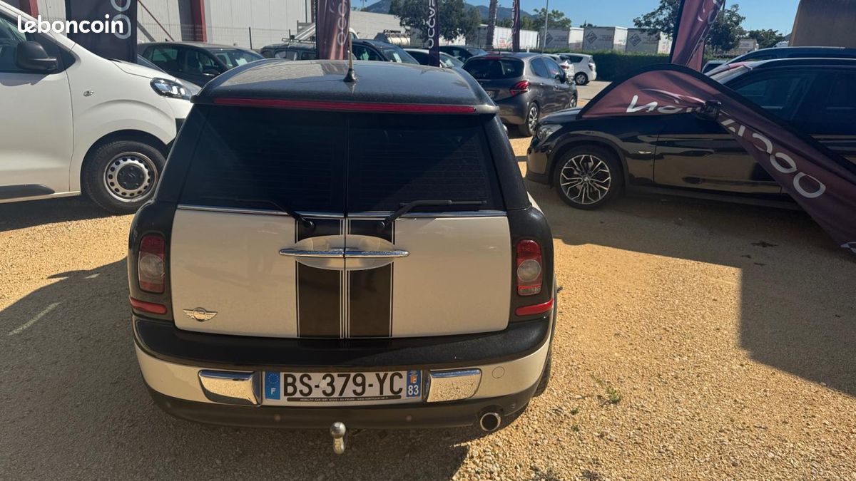 Mini Clubman R55 1.6i - 120 Cooper (image 8)