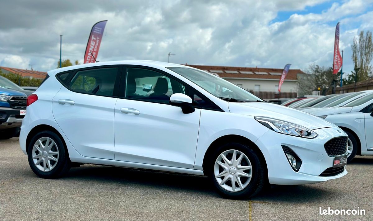 Ford Fiesta 1,0 ECOBOOST 95CV CONNECT BUSINESS GPS CARPLAY + CLIMATISATION + BLUETOOTH + RADARS AR (image 2)