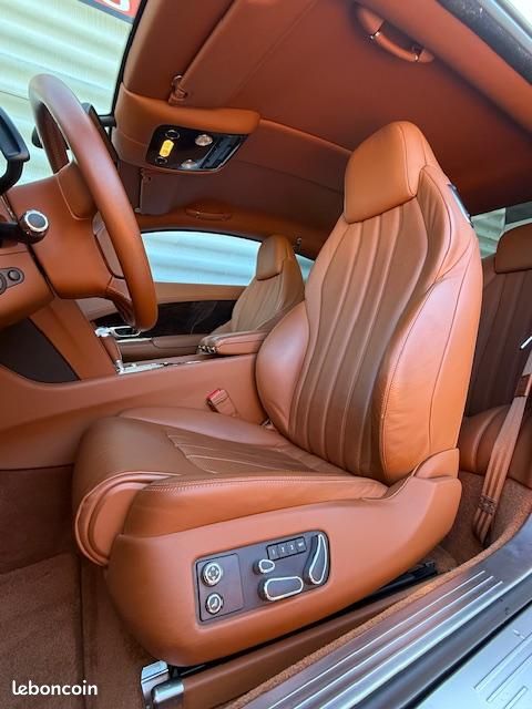 Bentley Continental GT 6.0 W12 575 (image 17)
