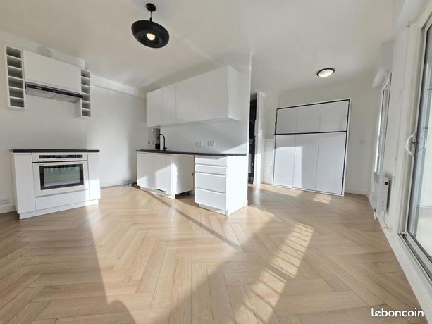 Studio 1 pièce 26 m²