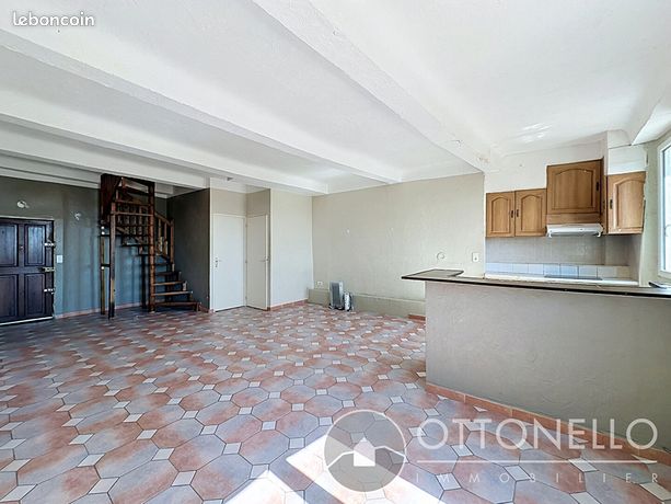 Duplex 3 pièces 65 m²
