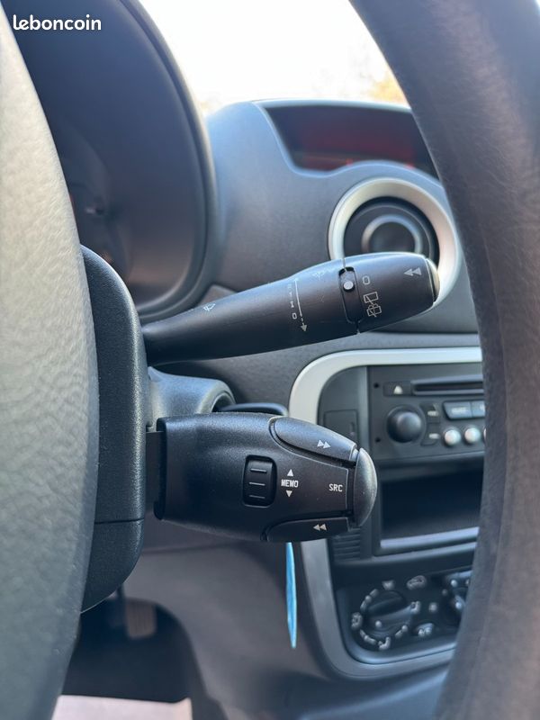 Citroën C3 1.4I 73CH Collection (image 15)
