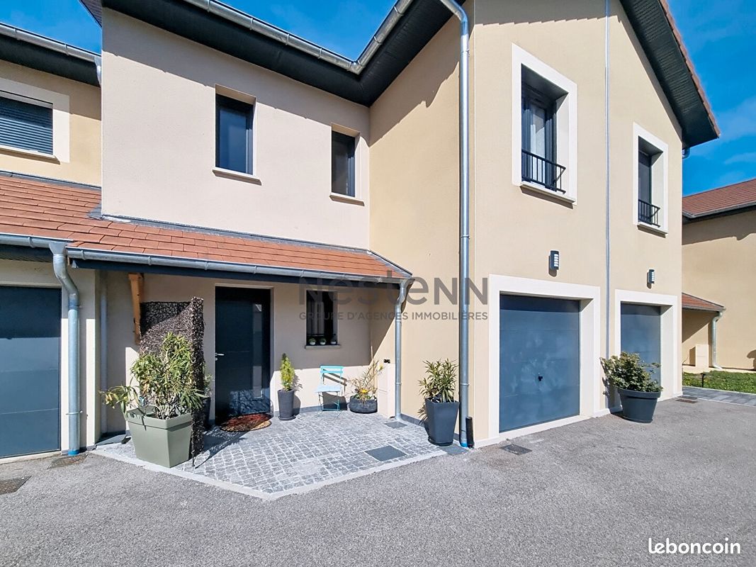 Maison 4 pièces 95 m² · à Crémieu · 95 m² · 323 000 €