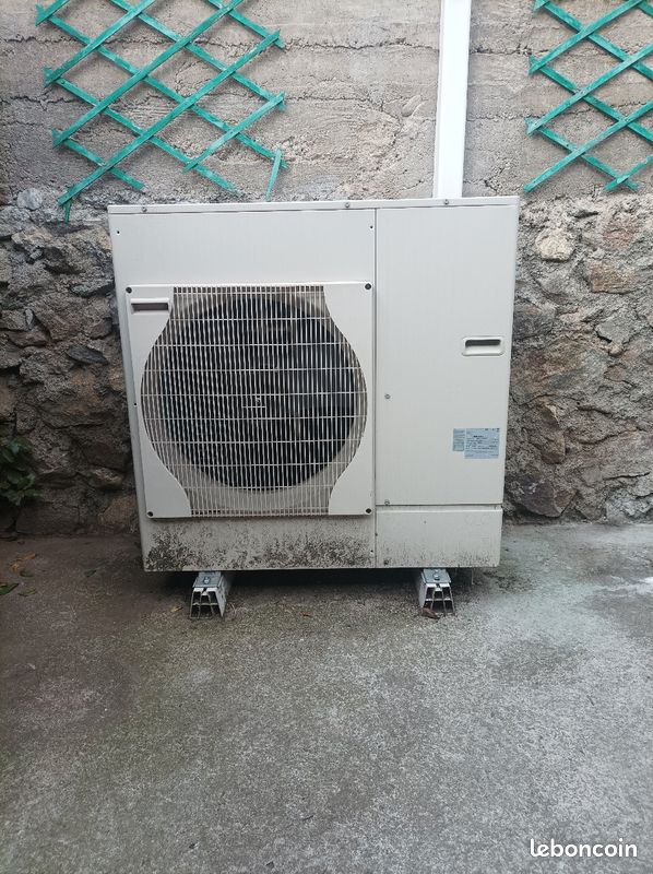 Pompe à chaleur réversible air-eau (image 1)