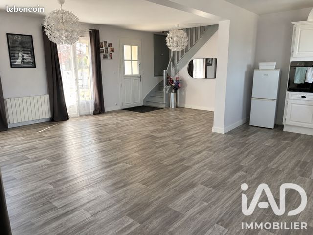 Maison 6 pièces 132 m² · à Saint-Martin-sur-Ocre · 132 m² · 232 000 €