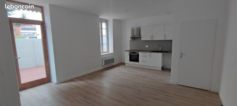 Appartement 2 pièces 46 m² · à Roanne · 46 m² · 400 €