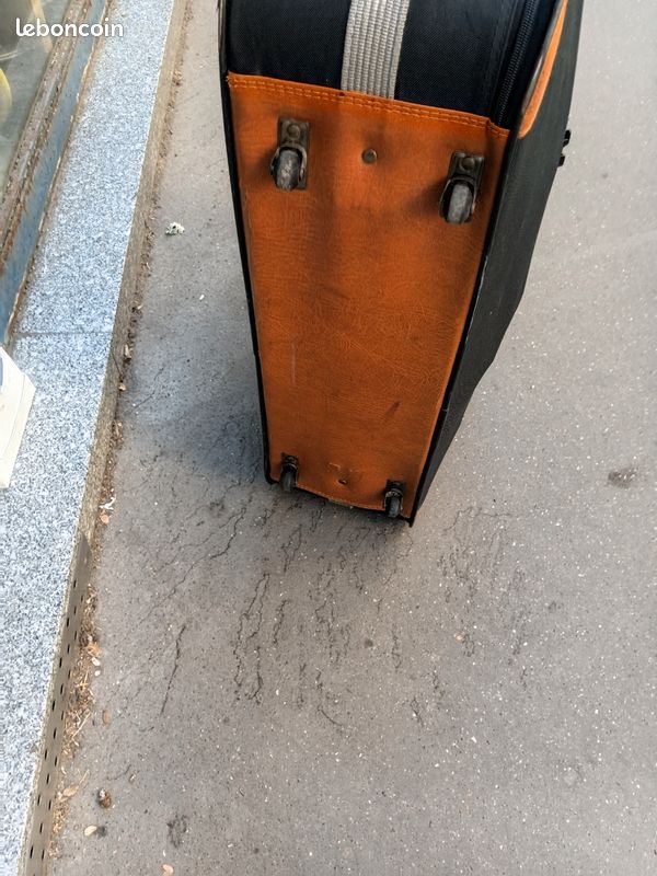 Valise 4 roues très legere (image 2)