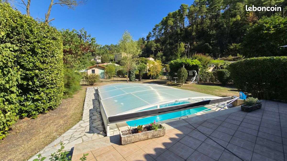 Maison 5 pièces 104 m² · au Martinet · 104 m² · 278 000 €