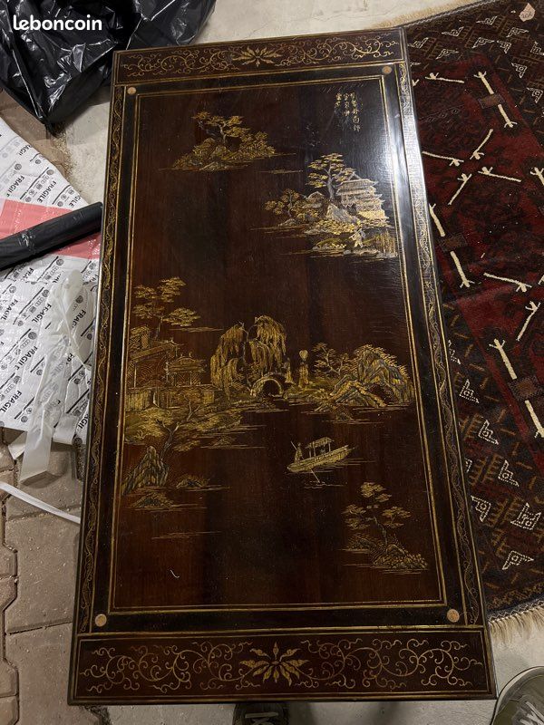 Table chinoise garouste avec verre (image 1)