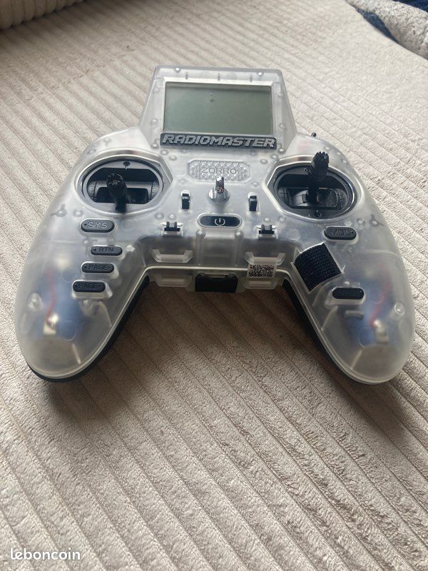 Radio commande drone fpv Radiomaster zorro (image 2)