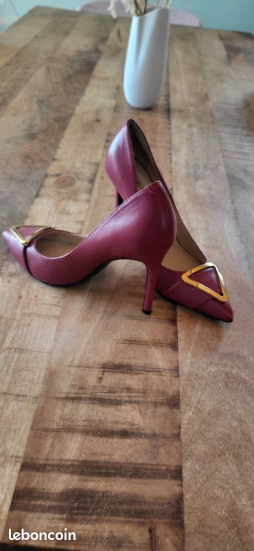 Escarpins cuire guess (image 1)