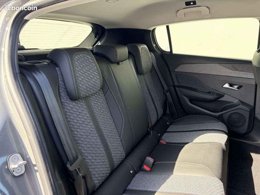 Peugeot 308 (3) Hybrid 145 e-DCS6 ALLURE (image 23)