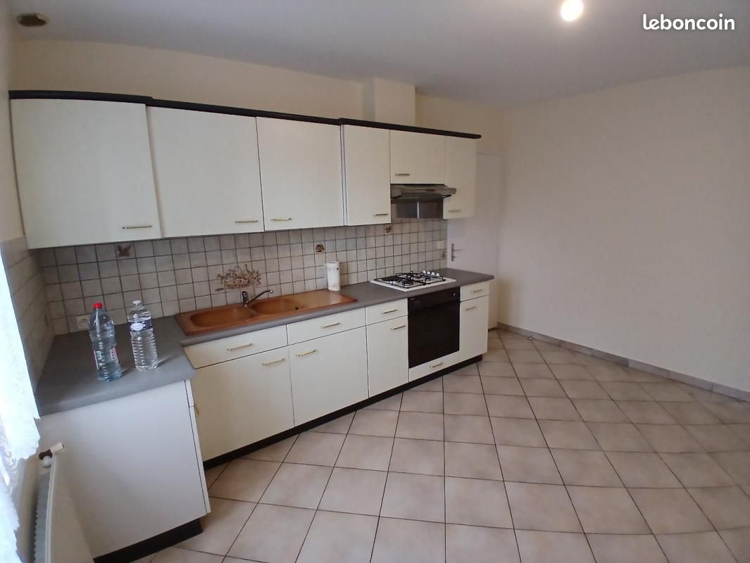 Maison a louer saint-nazaire - 3 pièce(s) - 145 m2 - Surfyn