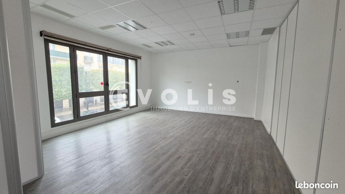 Bureaux 135 m² (image 14)
