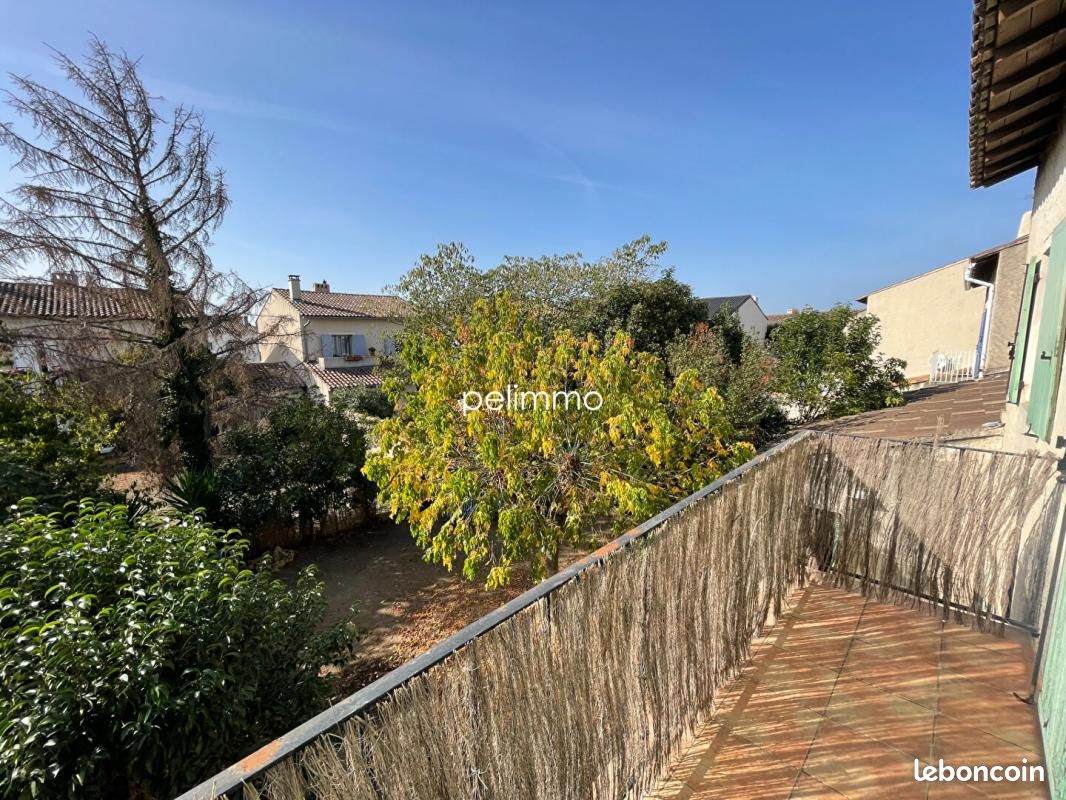 Maison a louer salon-de-provence - 5 pièce(s) - 105 m2 - Surfyn