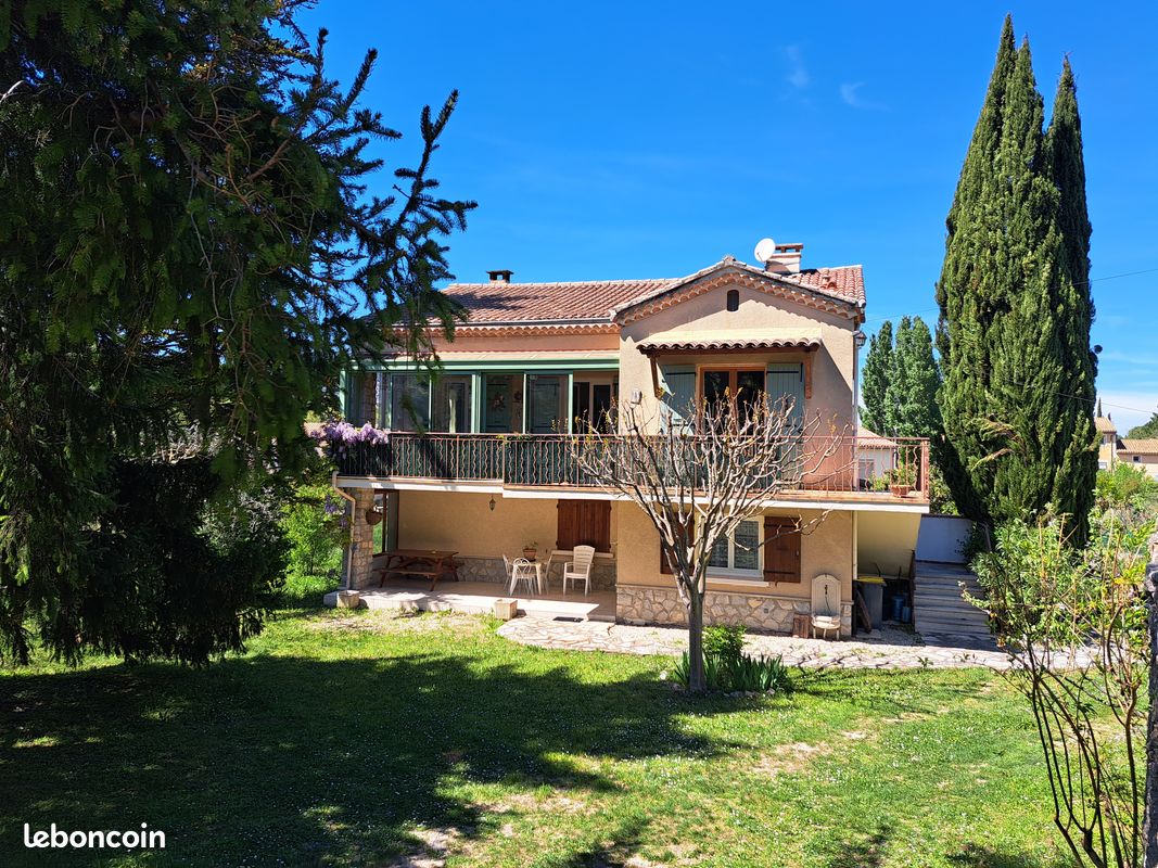 Maison 7 pièces 125 m² · à Malaucène · 125 m² · 378 000 €