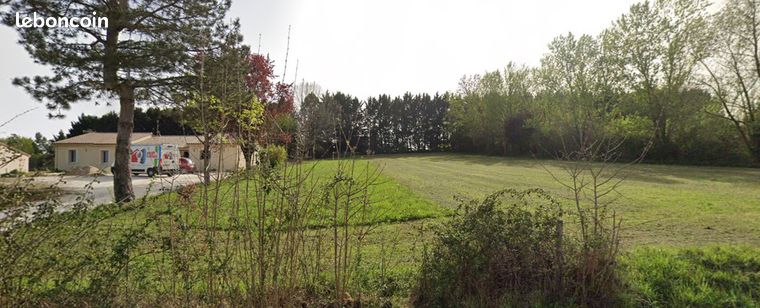 Terrain 2 590 m² Saint Nexans