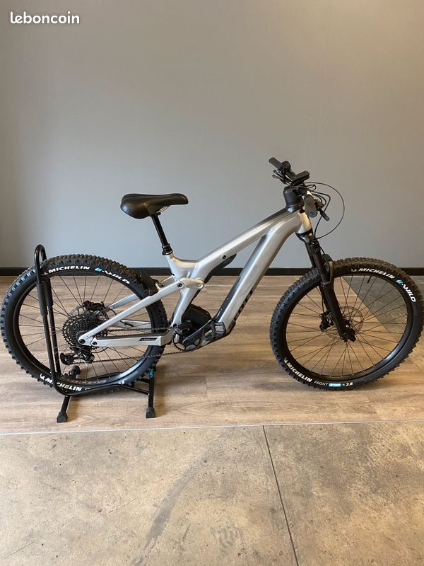 VTT Électrique Scott Strike ERIDE 920 – Bosch 625Wh – Cadre Alu 51cm – 29 Pouces