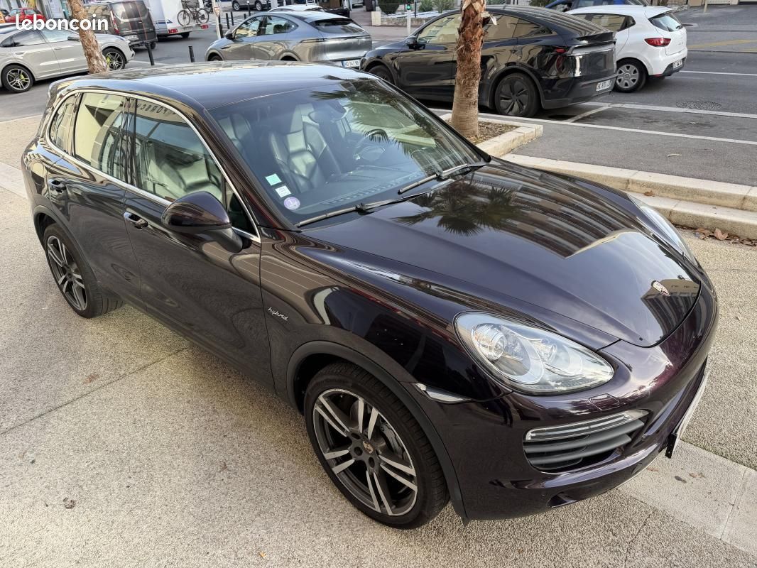 Porsche Cayenne 92A S V6 Hybrid 3.0 - Voitures