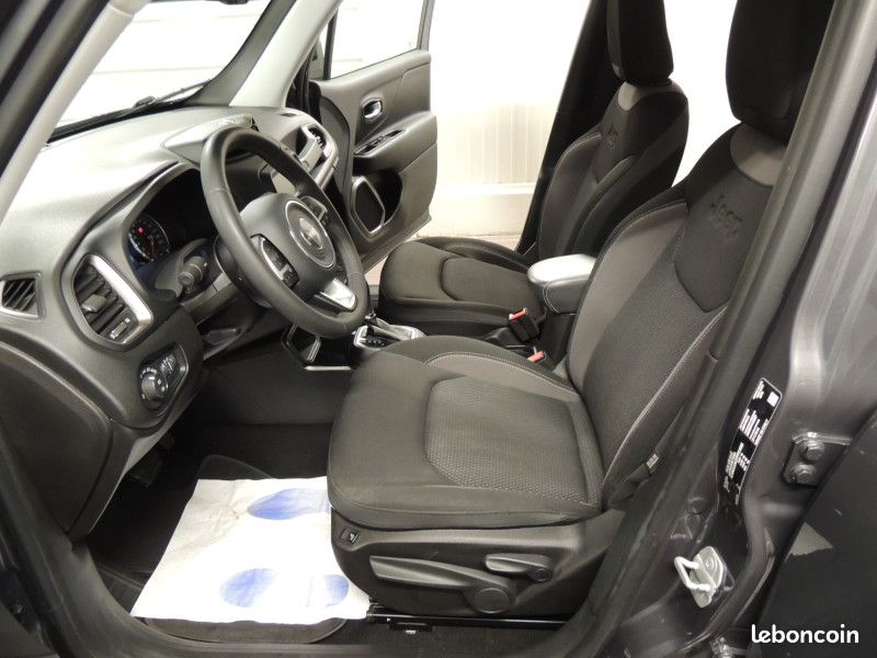 Jeep RENEGADE 1.5 TURBO T4 130CH MHEV LIMITED BVR7 (image 7)