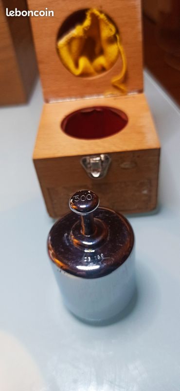Poids de contrôle Zwiebel 500g, acier inoxydable poli , coffret en bois (image 3)