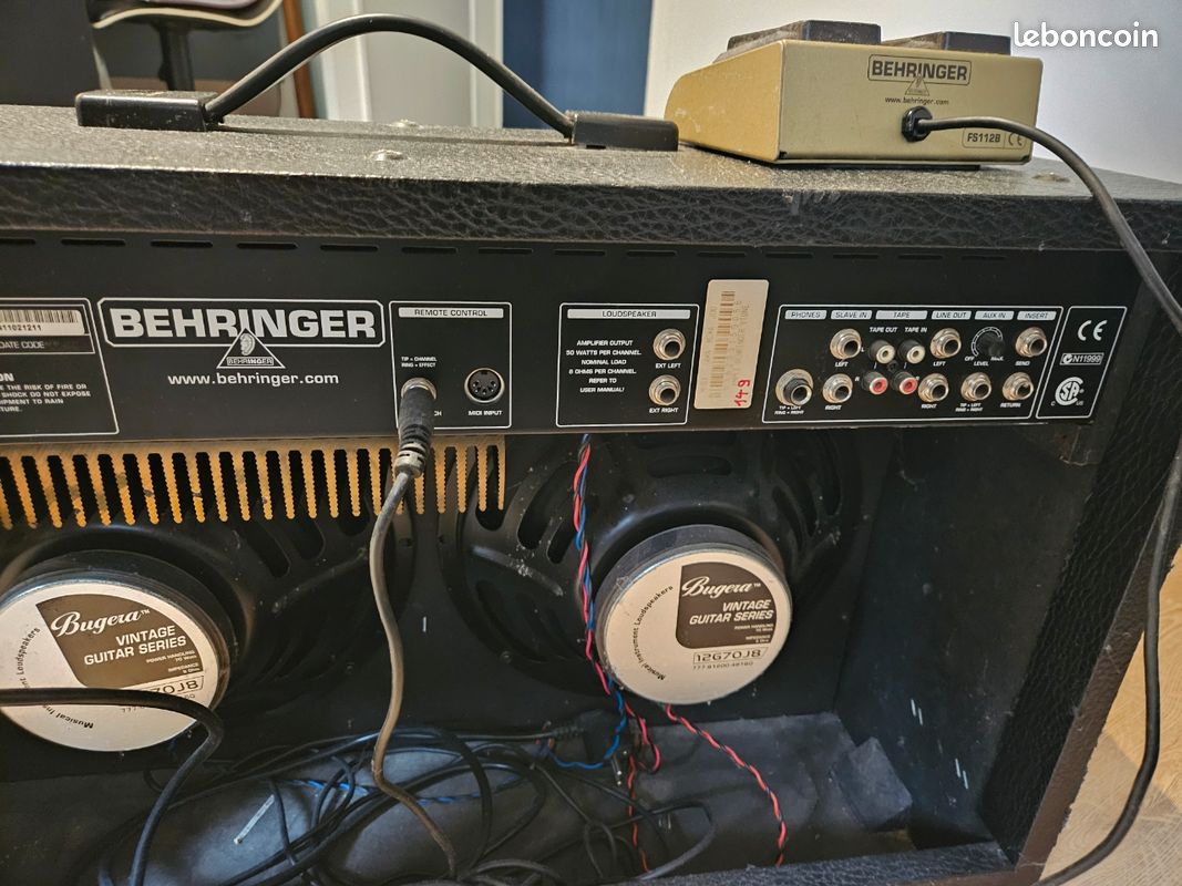 Ampli guitare à lampes BEHRINGER V-TONE GMX212 et Footswitch (image 6)