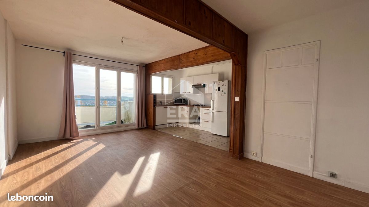 Appartement 3 pièces 68 m² · à Étampes · 68 m² · 89 900 €