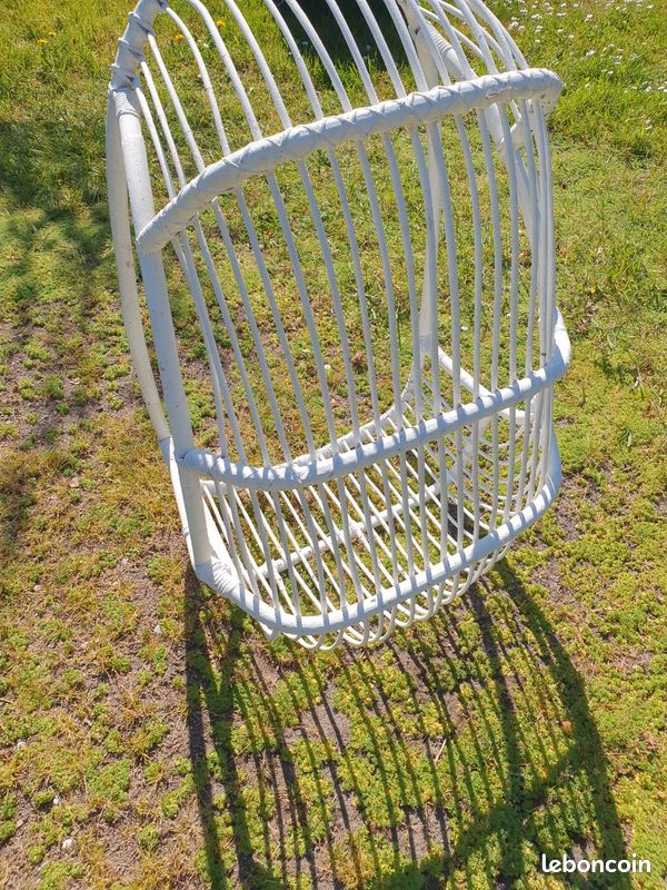Fauteuil coque à suspendre (image 3)