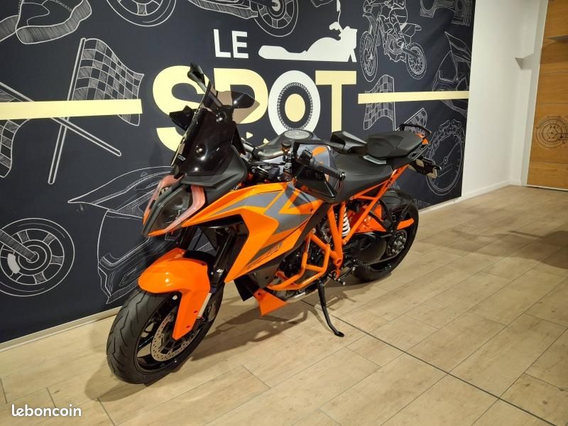 Ktm Super Duke Super Duke 1290 GT 2024 (image 2)