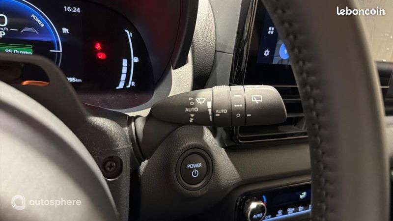 Toyota Yaris 116h Design 5p MY26 (image 24)