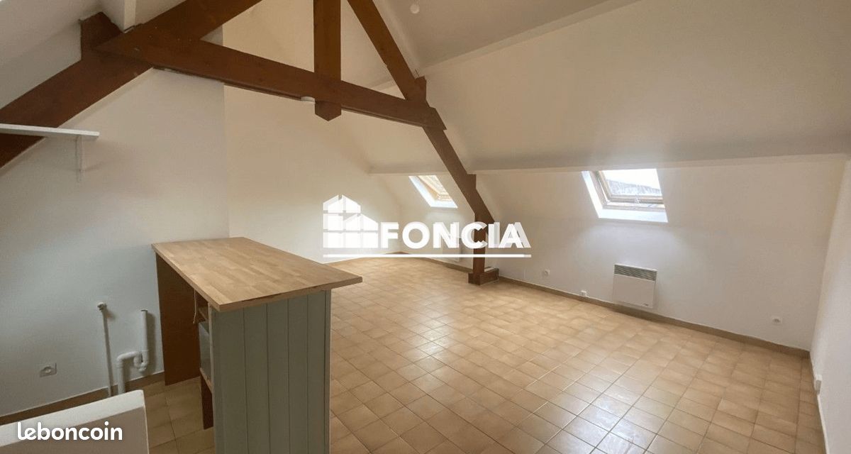 Appartement 1 pièce 28 m² · à Pierrelaye · 28 m² · 620 €